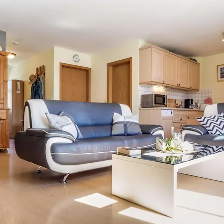Apartment Min Huesing *